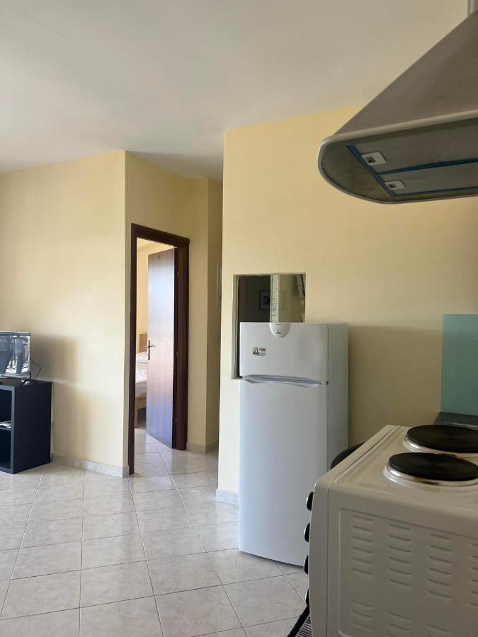 Sunset Apartment Воница Екстериор снимка