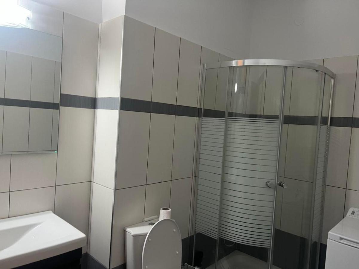 Sunset Apartment Воница Екстериор снимка